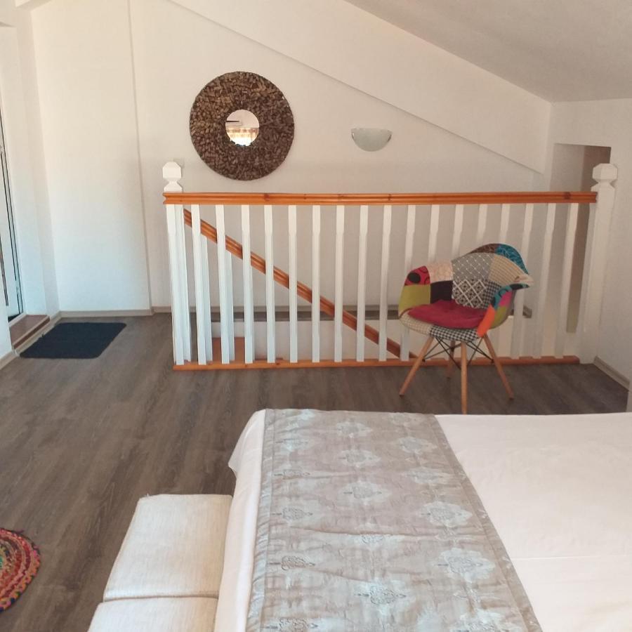 Time Out Hotell Sozopol Exteriör bild